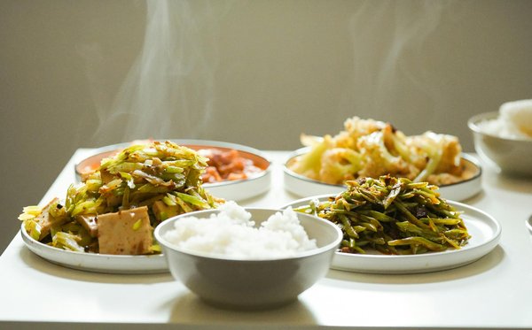 Klassischer wiener apfelstrudel mit verführerischer vanillesoße: dein ultimativer leitfaden für das perfekte rezept!